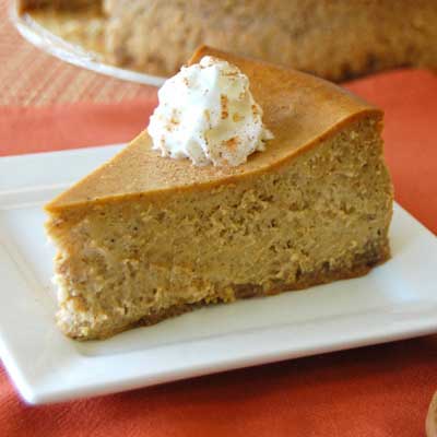 Pumpkin Cheesecake with Ginger Snaps