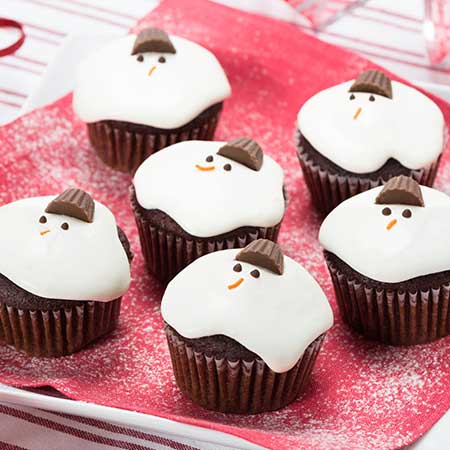 Sparkling Red Velvet Snowman Cupcakes