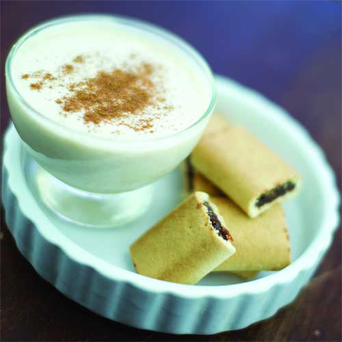 Gingerbread Vanilla Yogurt with Fig Cookies