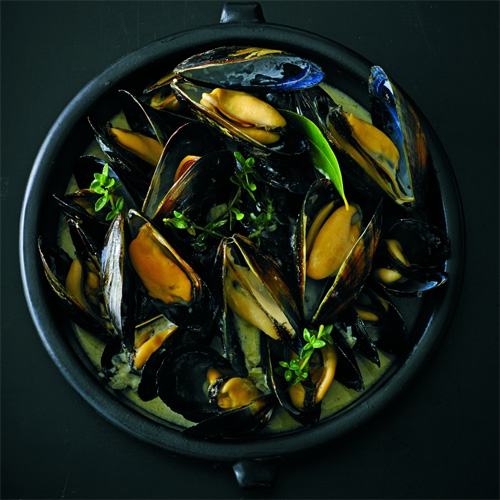 Steamed Mussels Marinieres