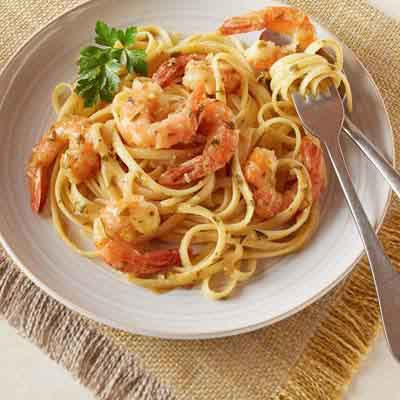 White Wine Garlic Shrimp Linguine