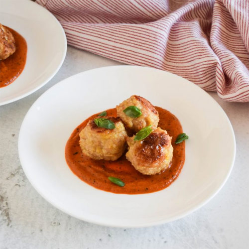 Chicken Meatballs with Roasted Red Pepper Sauce