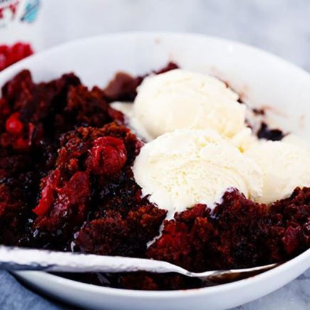 Slow Cooker Chocolate Cherry Fudge Cake